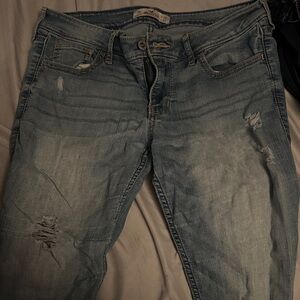 Hollister Women's Light Blue Distressed Skinny Jeans